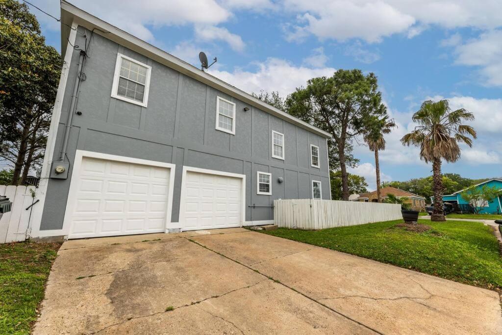 5/3 With A Heated Pool 2 Min From Beach, Updated Galveston Exterior foto