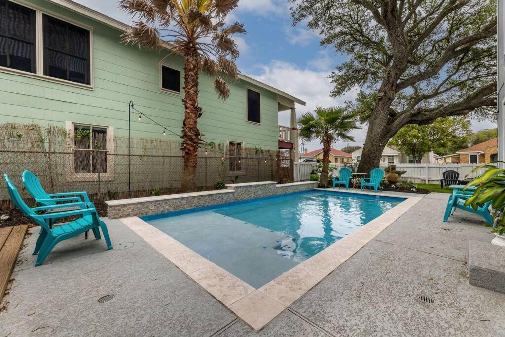 5/3 With A Heated Pool 2 Min From Beach, Updated Galveston Exterior foto