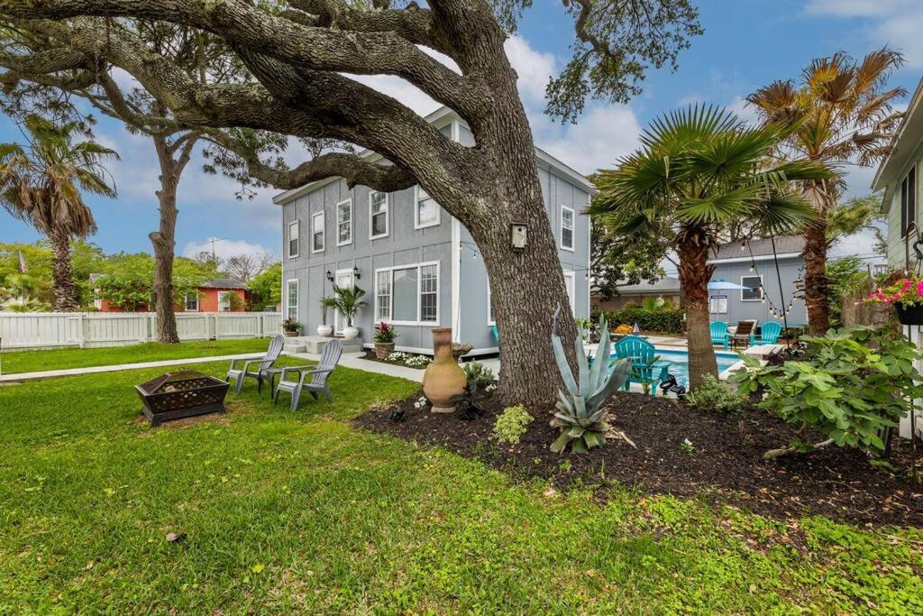 5/3 With A Heated Pool 2 Min From Beach, Updated Galveston Exterior foto